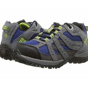 🩵Columbia Gray Waterproof Hiking Shoes Youth 6